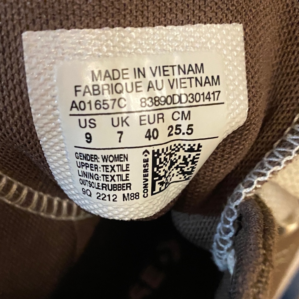 Converse Brown High-Tops with White Soles - Picture 4 of 5